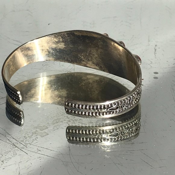 Genuine Coral Sterling Silver Cuff 925 Repousse - Picture 4 of 8